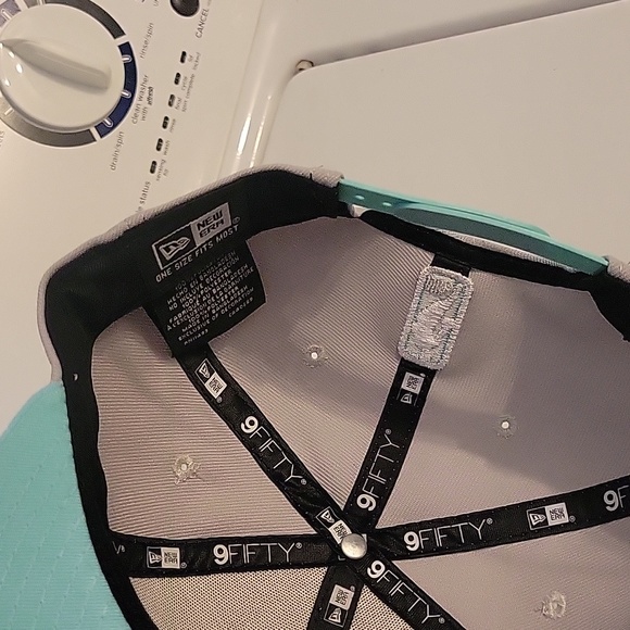 New Era Los Angeles Lakers snap back - Picture 6 of 7